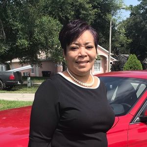 Meet your Posher, Karen